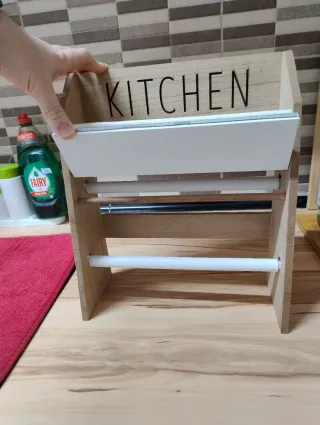 Porta rollos cocina y especiero madera