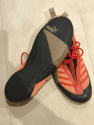 Pies de gato Simond Talla 40 y  Puma 42