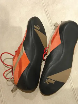 Pies de gato Simond Talla 40 y  Puma 42