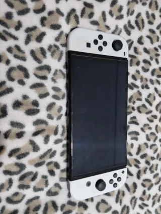 Nintendo Switch blanca