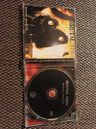 CD Brutal Thin Tercera Comunión