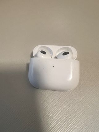 Airpods 3ª Gen con Estuche de Carga