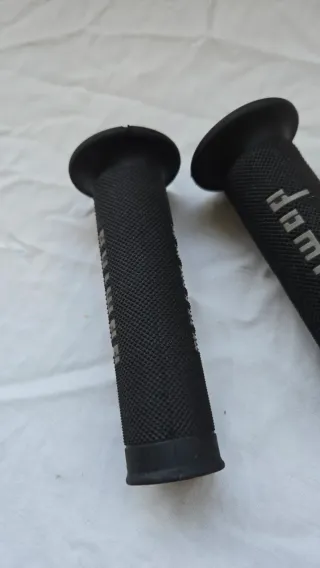 Manopole Moto Domino