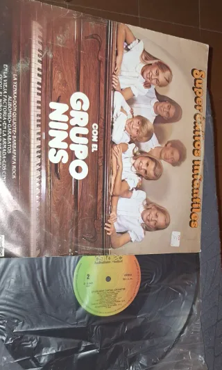 Vinilo Super Éxitos Infantiles Grupo Nins
