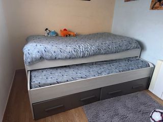 Dormitorio juvenil cajones, escritorio, armario