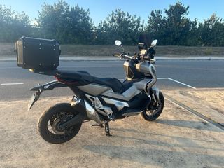 Honda X-ADV Maxiscooter 2019