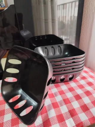 Paneras Coca-Cola Negras Plástico