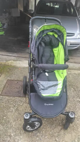 Silla gemelar verde y negra