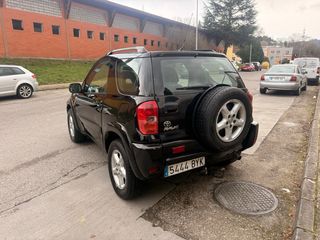 Toyota RAV4 2003