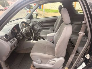 Toyota RAV4 2003
