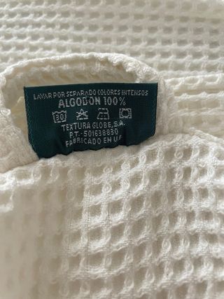 Bata TEXTURA unisex blanca