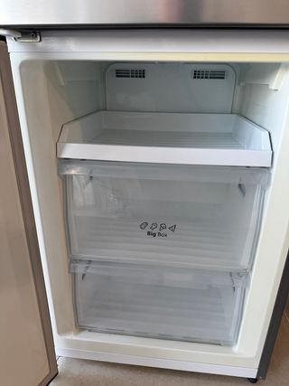 Frigorífico Hisense color acero 186cm No Frost