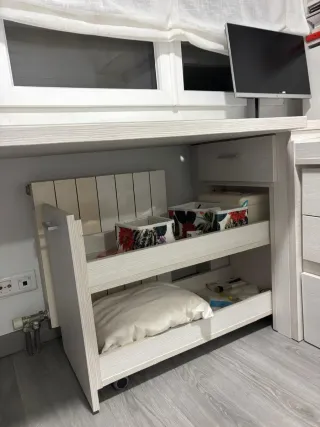 Cama nido compacta con cajones y cama extra de 90.