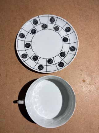 Taza y plato O Castro Sargadelos