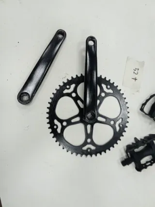 Lote monoplato 52t y pedales bicicleta