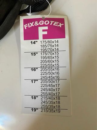 Cadenas de tela para nieve. Por estrenar!