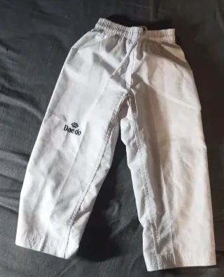 Traje infantil de Taekwondo Daedo