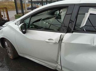 Nissan 226355 bandeja trasera 799105fa1b micra 1.0