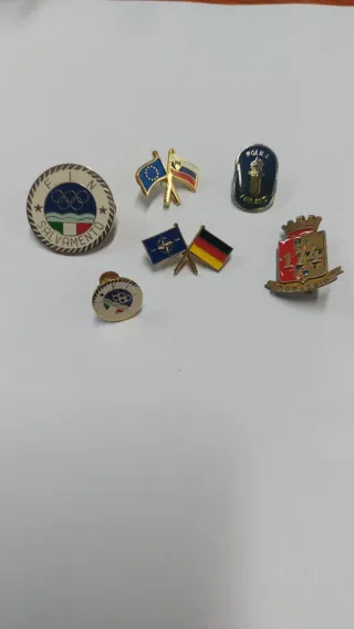 Lotto spille militari varie