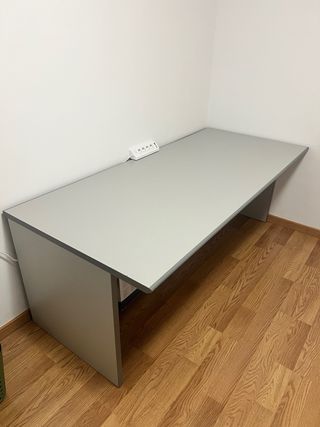Mesa de oficina / Escritorio