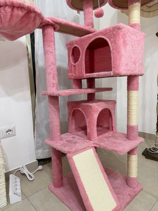 Albero tiragraffi rosa per gatti