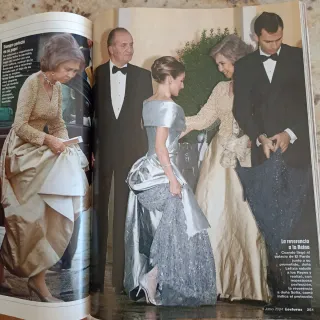 Espectacular Revista de la Boda del Siglo