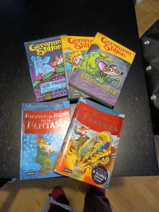 Regreso al Reino de la Fantasía: ¡Libro con olo...