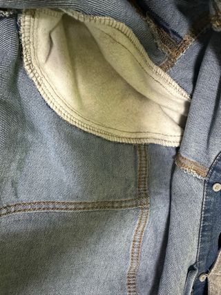 Chaqueta vaquera con capucha Talla 42