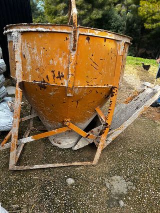 Cuba y batea para cemento