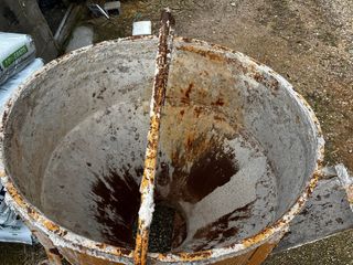 Cuba y batea para cemento