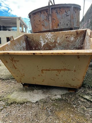 Cuba y batea para cemento