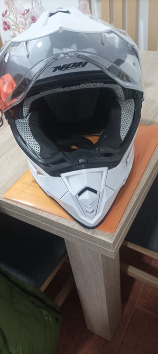 Casco Moto Blanco con Visera Oscura XL