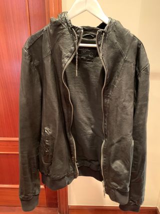 Chaqueta de cuero con capucha All Saints