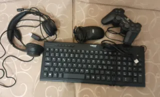 Set Tastiera Mouse Cuffie