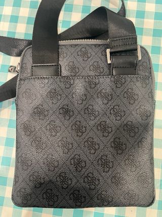 Bolsito Guess Negro/Gris Hombre