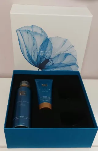 Lote Gel + Crema + Caja The Ritual of Hammam