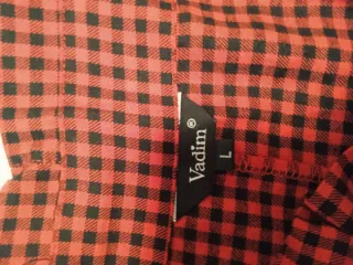 Falda cuadros roja y negra con cinturón