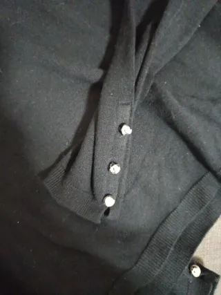 Maglione Guess nero con strass