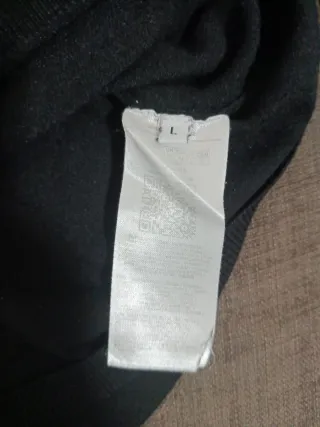 Maglione Guess nero con strass