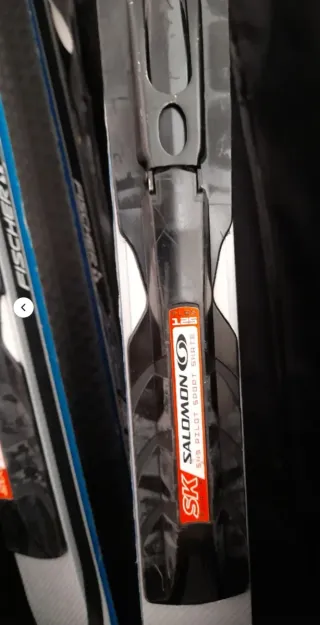 Esquís de fondo estilo clásico