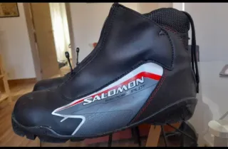 Esquís de fondo estilo clásico