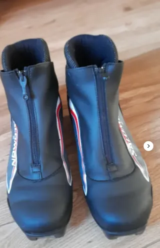 Esquís de fondo estilo clásico