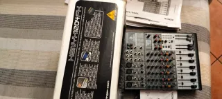 Behringer Xenyx 1204FX Mixer