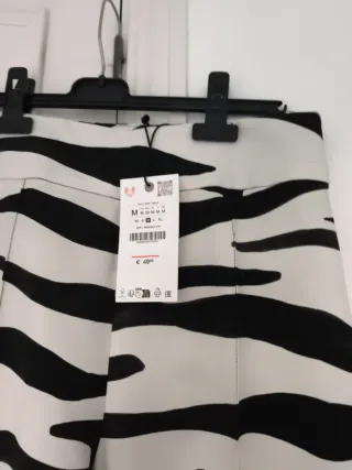 Pantalón Zara Animal Print