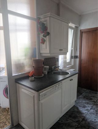 Cocina completa muebles lacados vitrocerámica