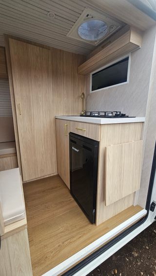 CAMPERIZACIÓN DE FURGONETAS GRAN CANARIA