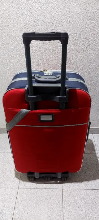Maleta 30kg Azul y Roja