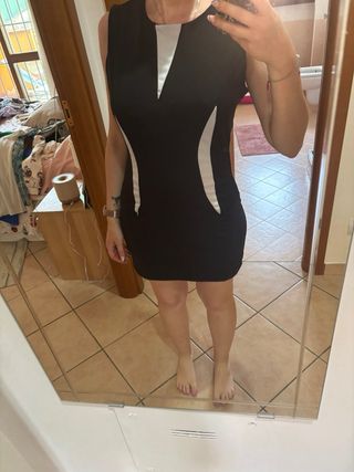 Vestito aderente nero e bianco
