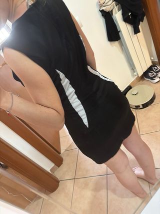 Vestito aderente nero e bianco