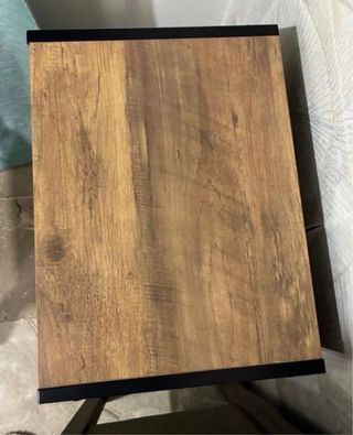 Mesita auxiliar estilo industrial